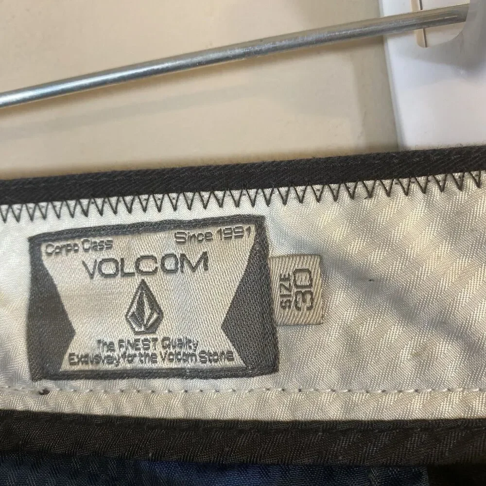 Volcom Shorts Men Size 30 Black Vmonty Chino Short